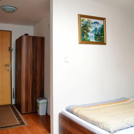 Penzion Hostel Petrovice (Olomouc)